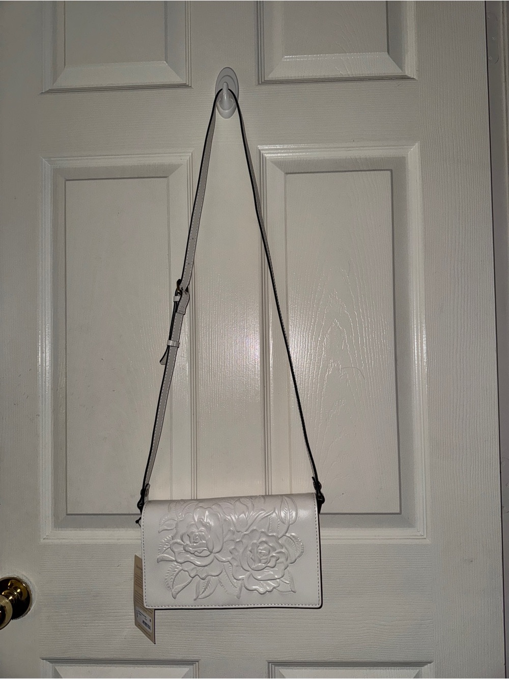 Patricia Nash Kent Burnished Rose Tooled Leather Crossbody Latte with Dust Bag - Picture 3 of 12